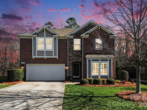 5129 Poplar Knoll Dr, Matthews, NC 28105