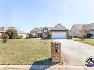 113 Cedarland Dr, Warner Robins, GA 31088