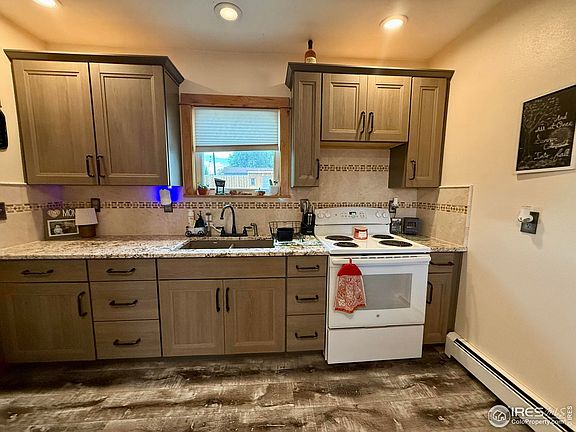 5th image of 24797 Pleasant Hill Ave