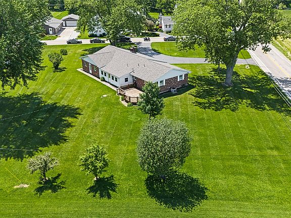 4th image of 535 Barnhart Rd
