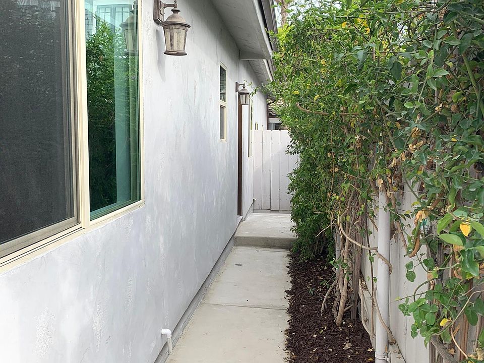 1st image of 332 1/2 A Ave