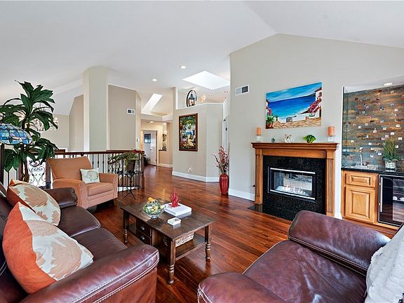 5th image of 6259 Napoli Ct