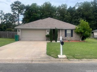 9914 Merlot Ln, N Little Rock, AR 72118