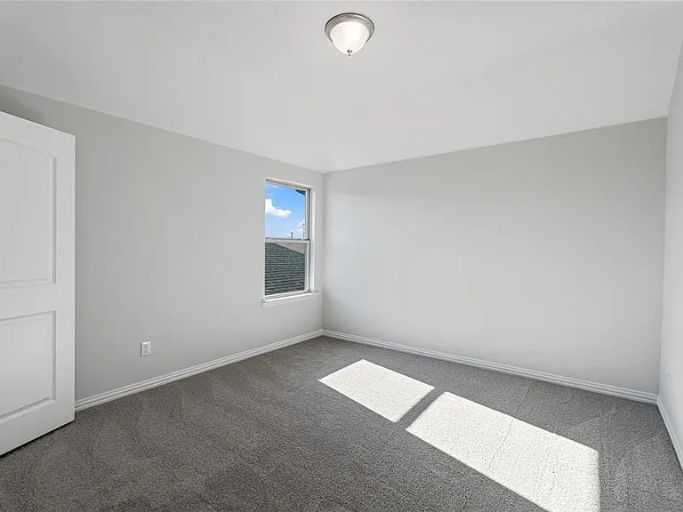 5117 Unity Dr — Photo 12