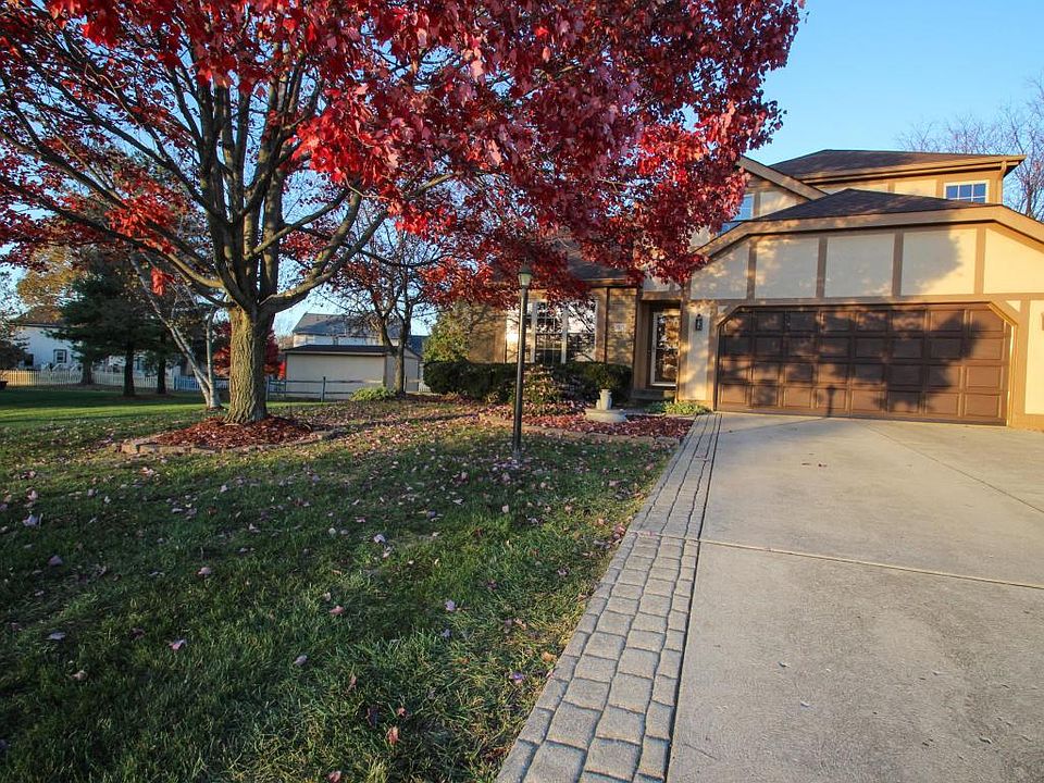 1st image of 9570 Woodsfield Cir N