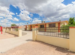 2601 W Solano Cir, Tucson, AZ 85746