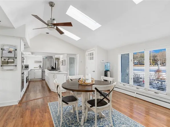 220 Ten Rod Rd, Exeter, RI 02822