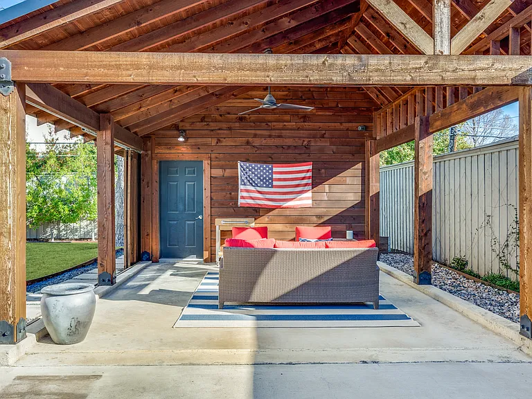 6441 Park Ln — Photo 33