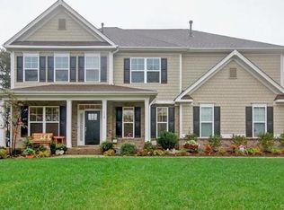318 Cove Creek Loop, Mooresville, NC 28117