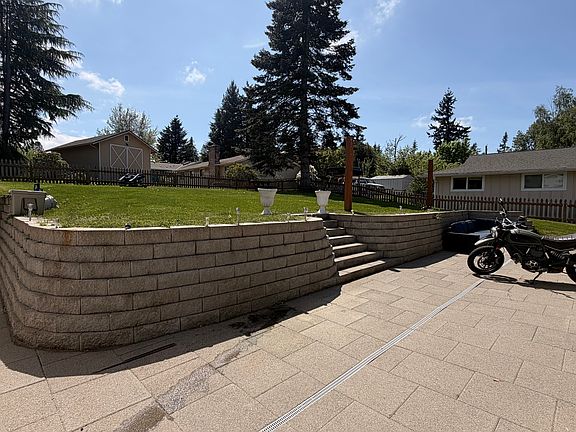 2nd image of 3514 Lakeway Dr