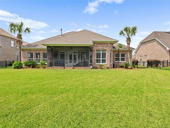 3rd image of 1156 Heron Lakes Cir