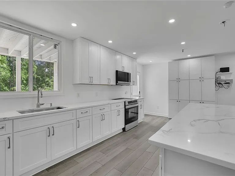 902 Whistler Ln — Photo 48