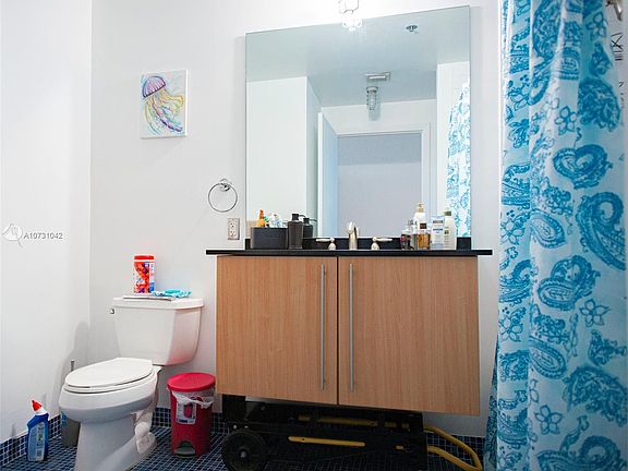 4th image of 8101 Biscayne Blvd APT 511