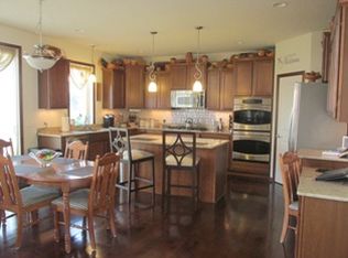 529 121st Ave NE, Blaine, MN 55434
