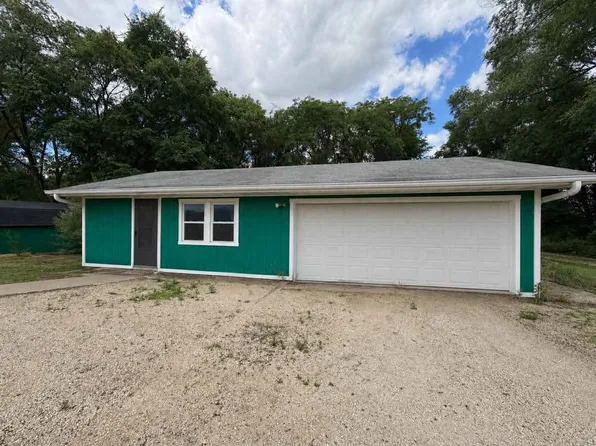17431 Elston Rd, Fulton, IL 61252
