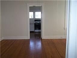 2nd image of 3206 Avenue O 1/2