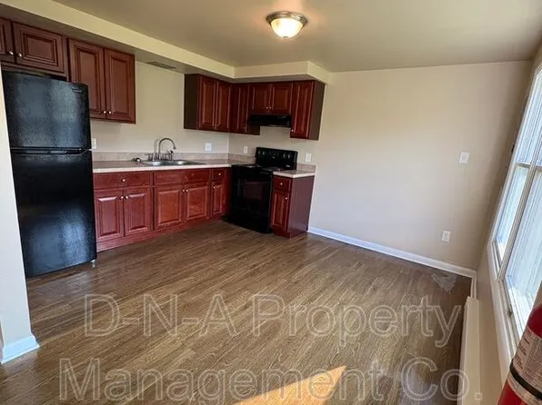 106 Madison St APT G2, East Stroudsburg, PA 18301