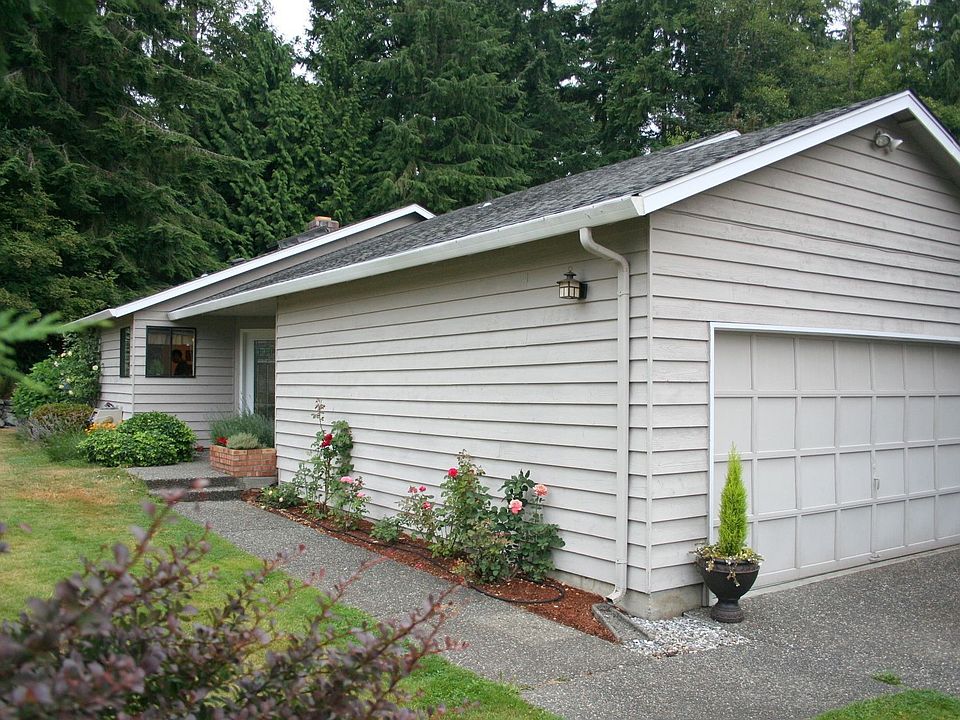 Excellent Street Appeal