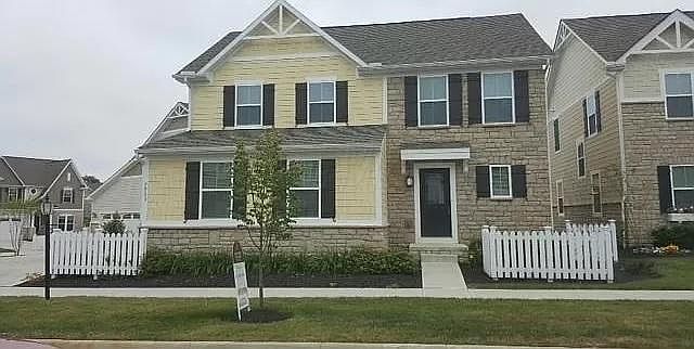 1st image of 7903 Avaleen Cir N