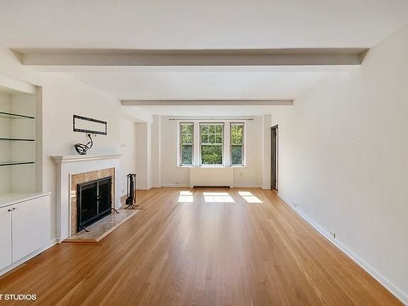 4th image of 299 W 12th St APT 4D