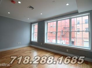 104 Seigel St, Brooklyn, NY 11206