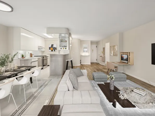 211 East 53rd Street 7C image 2 of 14