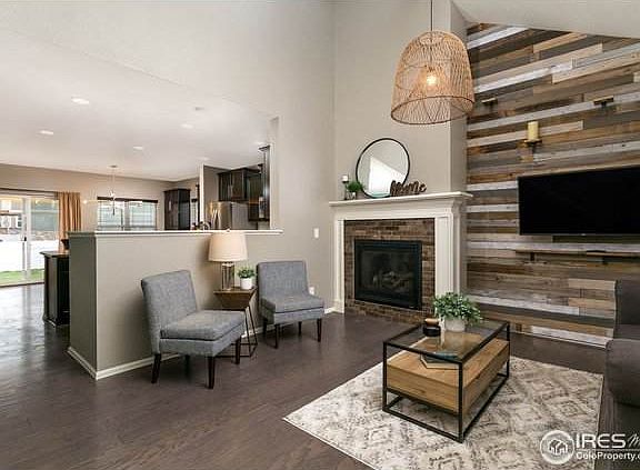 5th image of 2160 Winding Dr