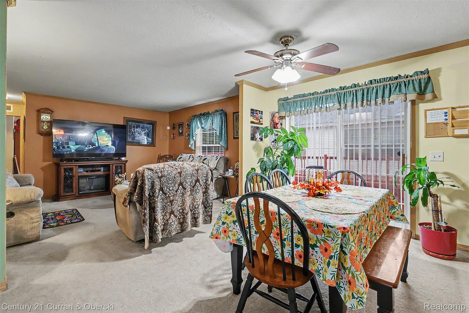 24519 Manchester Dr, photo 8