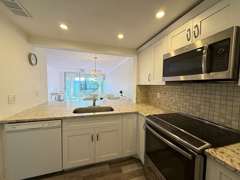 1st image of 1087 Forest Lakes Dr
