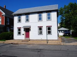 6 S Water St, Selinsgrove, PA 17870