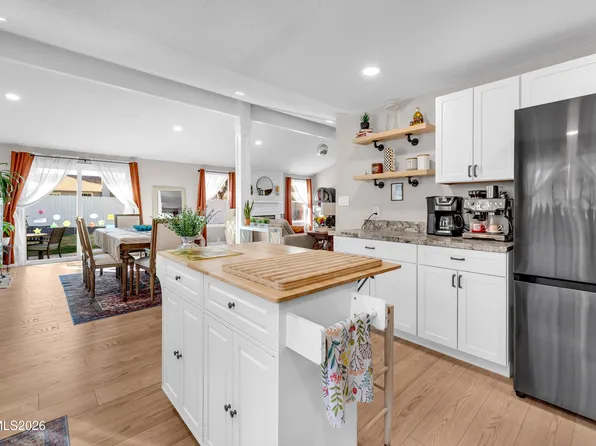 4220 Bismarck Dr, Reno, NV 89502