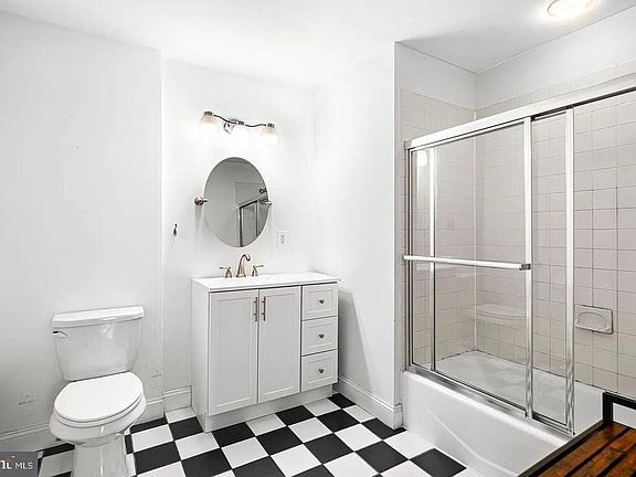 3rd image of 36 Strawberry St #47