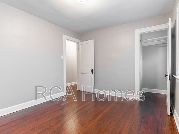 3rd image of 509 N Bradley Ave