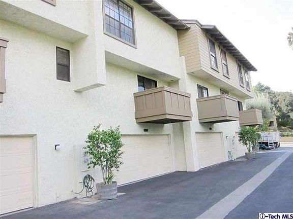 2nd image of 1200 Indiana Ave Unit 3