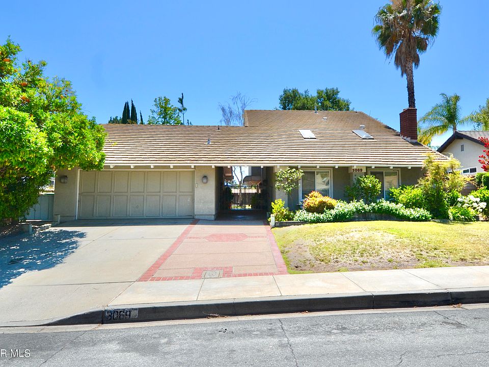 1st image of 3069 E Black Hills Ct
