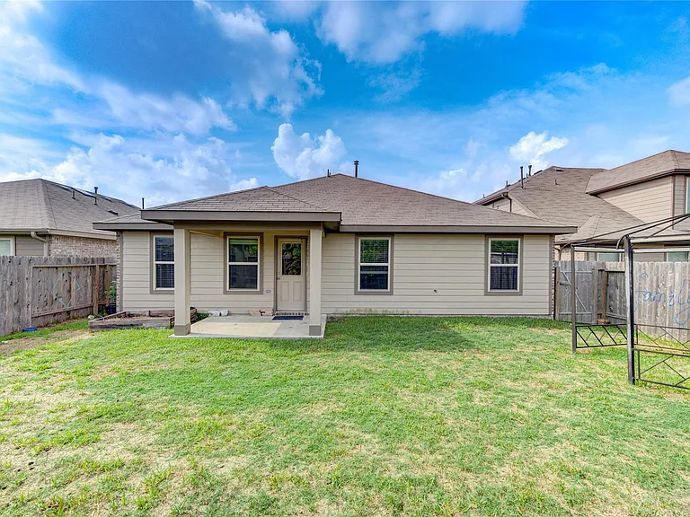 29222 Dunns Creek Ct — Photo 27