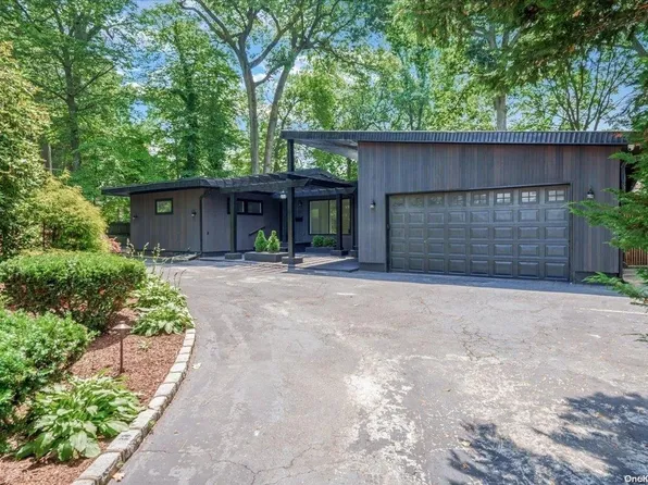 32 Titus Road, Glen Cove, NY 11542