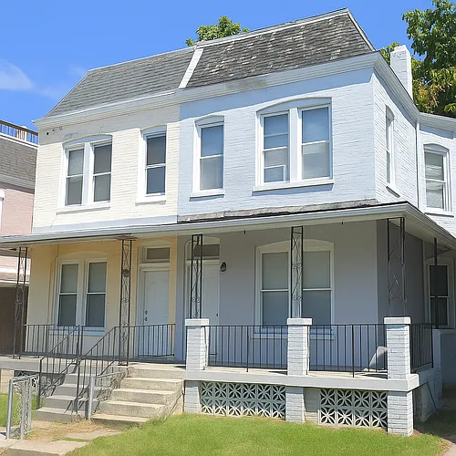 751 Gresham Pl NW #A2 Photo 1