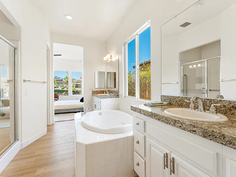 65 Shoreline Dr — Photo 20