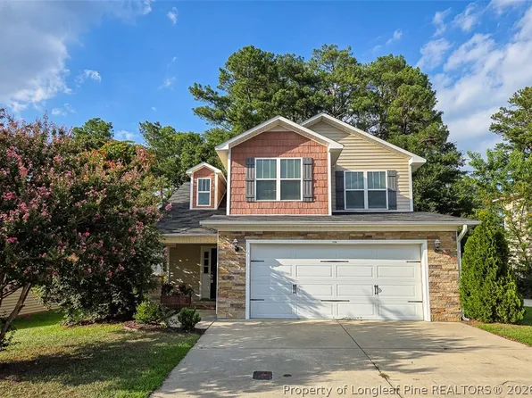 1716 Rock Creek Ln, Fayetteville, NC 28301
