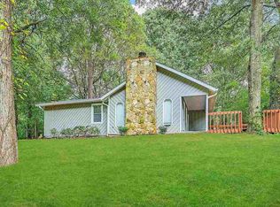 422 Oak Rd, Lawrenceville, GA 30044