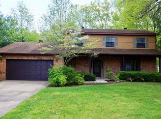 66 Magnolia Dr, Belleville, IL 62221