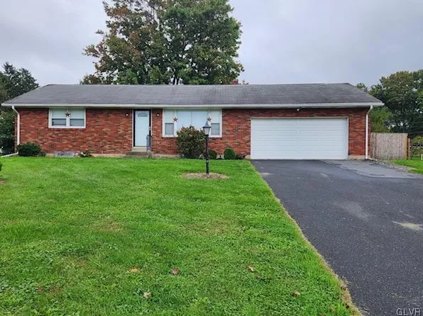 47 N Chestnut St, Macungie, PA 18062
