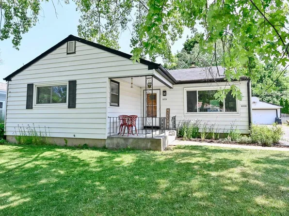 8224 North 52nd STREET, Brown Deer, WI 53223