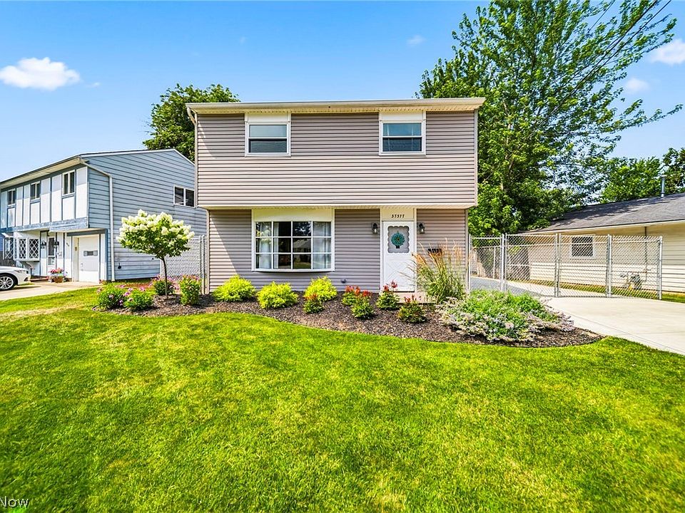 1st image of 37377 Green Dr