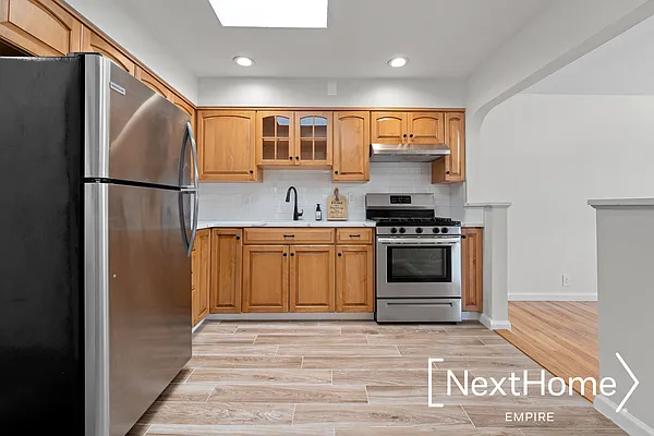 Rented by NextHome Empire | media 4