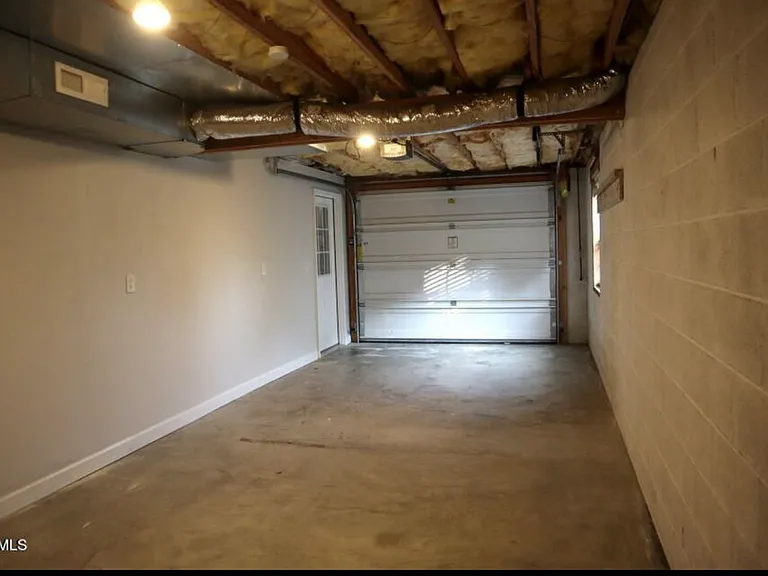 2908 Antioch Rd — Photo 9
