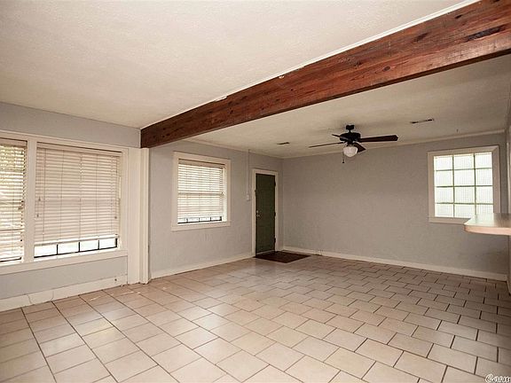 4th image of 4902 Lafayette Ave