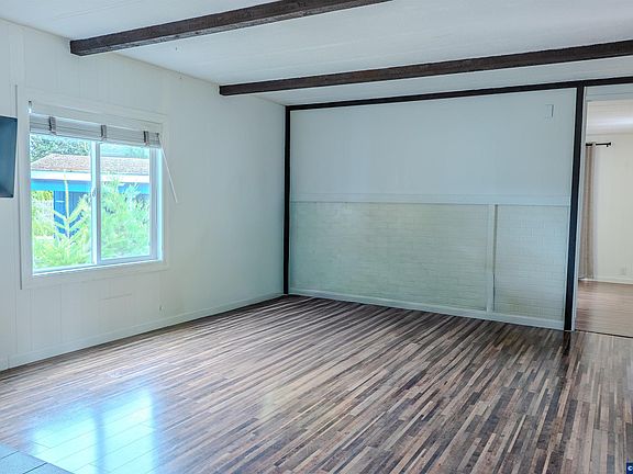 5th image of 2232 42nd Ave SE Unit 322