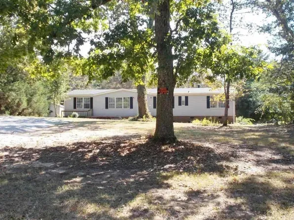 730 Halls Bridge Rd, Campobello, SC 29322